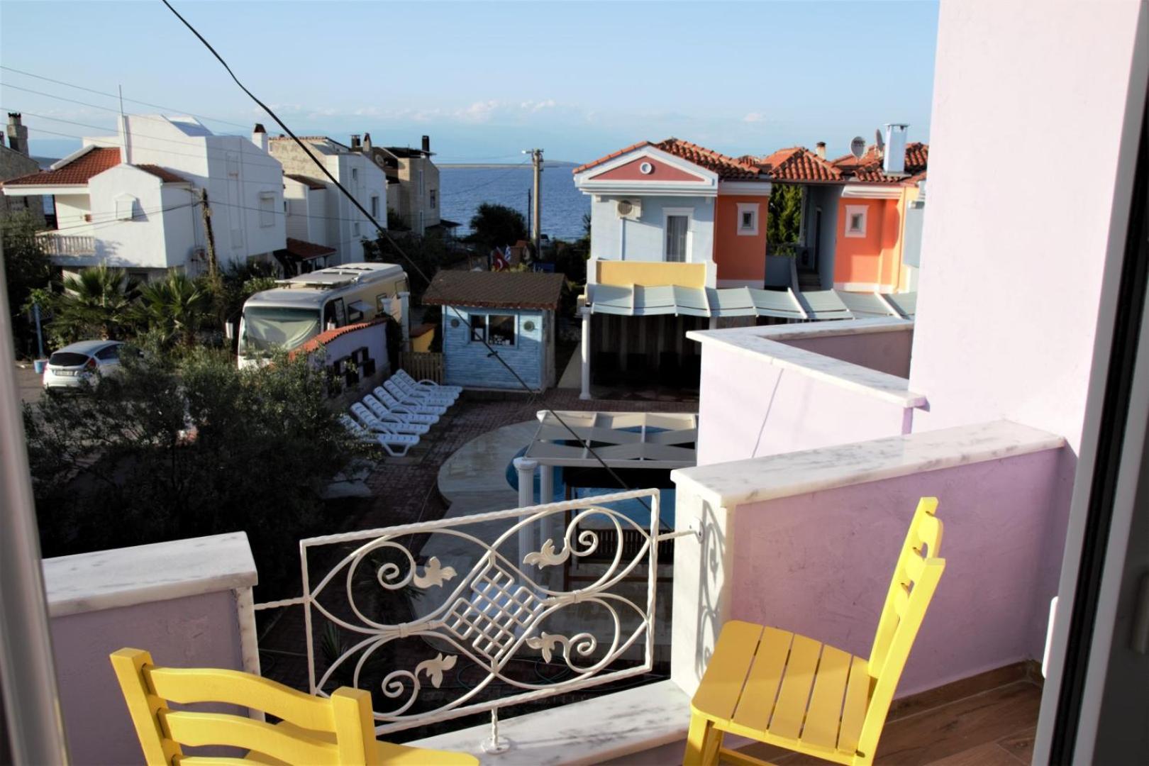Cundavilla & Ayvalik